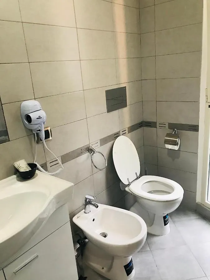 ** Bed & Breakfast Vacanze Partenopee Naples Italy